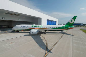 エバー航空 Boeing 787-10 ※最終値下げ 49874671956_307be19e47_o-1-