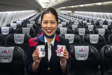 JAL、東京オリンピック・パラリンピック特別塗装機「みんなの