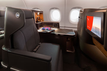 ゆちさん専用★カンタス航空+アメリカン航空22000 カンタス航空、欠航便の販売を続けた疑いにおいて意図的なもの