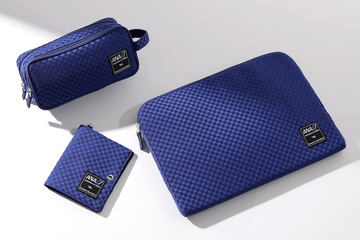 羽生結弦 ANA ポーチ 新品未使用 ANA、羽生結弦選手のオフィシャルグッズを発売。第1弾は