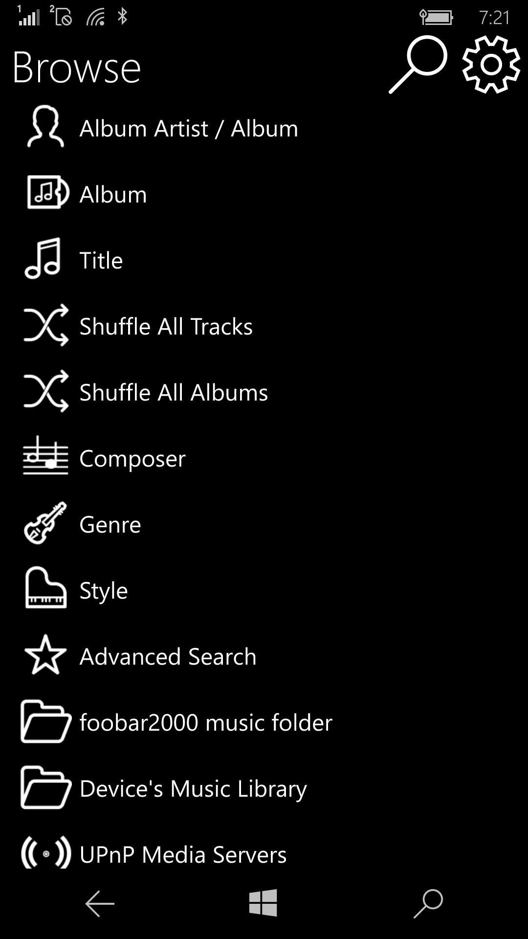 独自のカスタマイズ機能を持ち、一部で根強い人気を持つ「foobar2000」のUWP版（ユニバーサルWindowsプラットフォーム）アプリも存在する