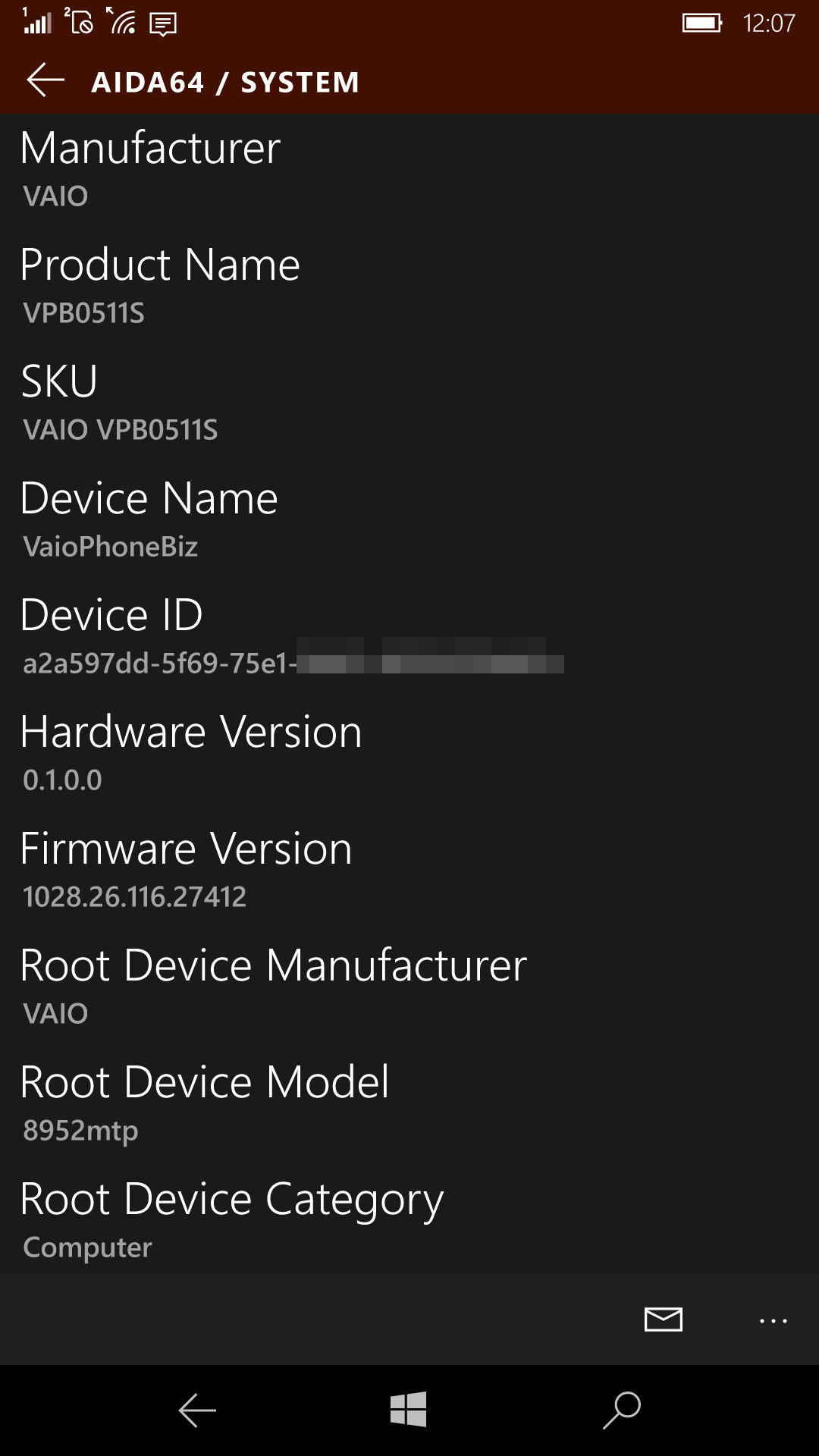 ハードウェアに関する情報を確認できる［System］