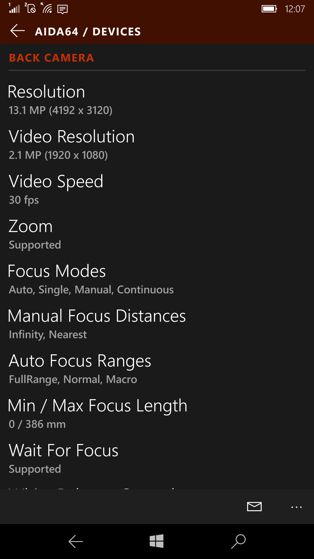 カメラなど情報を確認できる［Device］