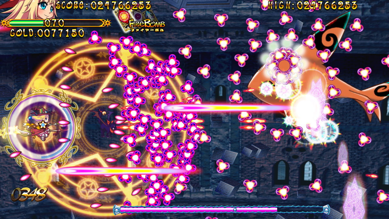 魔法陣に触れた敵弾にも当たり判定はある。ボス戦などでは回避も求められる