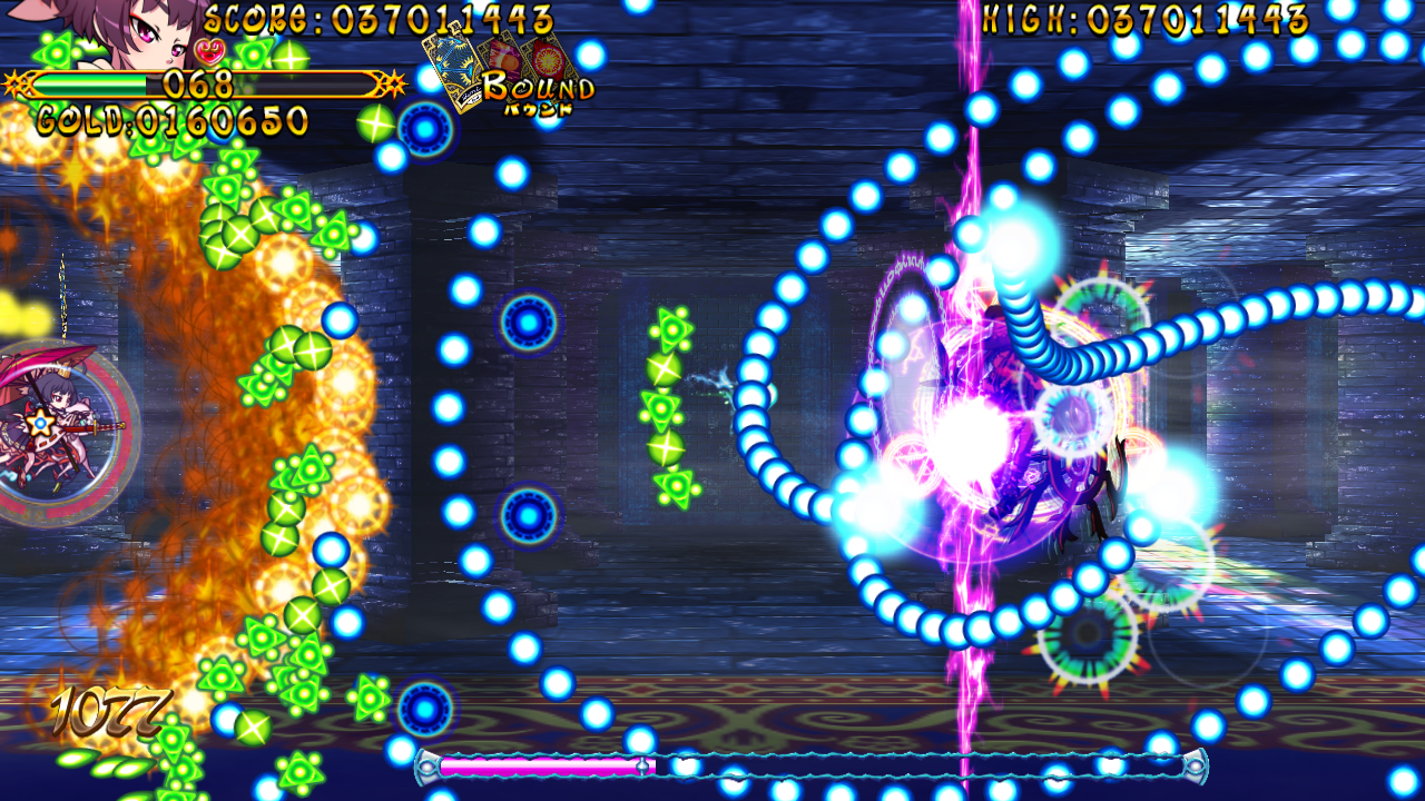 魔法カードを発動すると、敵弾を消すなどの効果があるため緊急回避にも使える