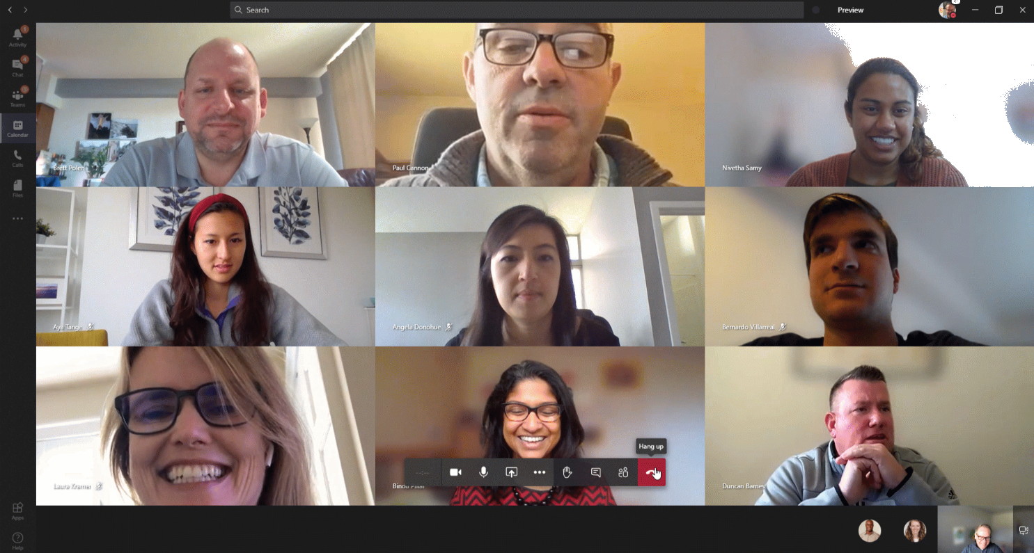 ビデオ会議で最大9名の参加者を同時に表示する機能などを追加