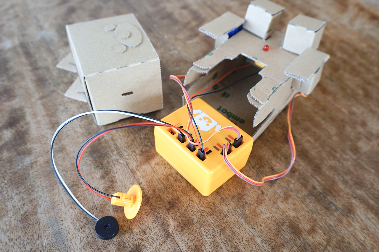 中はこんな感じ