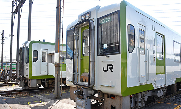 八高線（キハ110系）