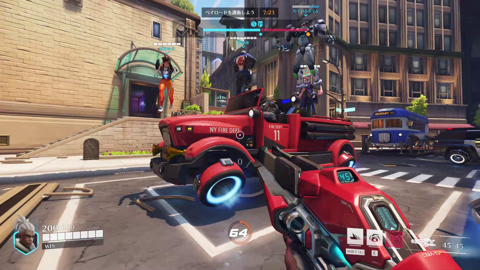 5対5のチーム戦となるので、味方と連携して役割を果たす行動が求められる