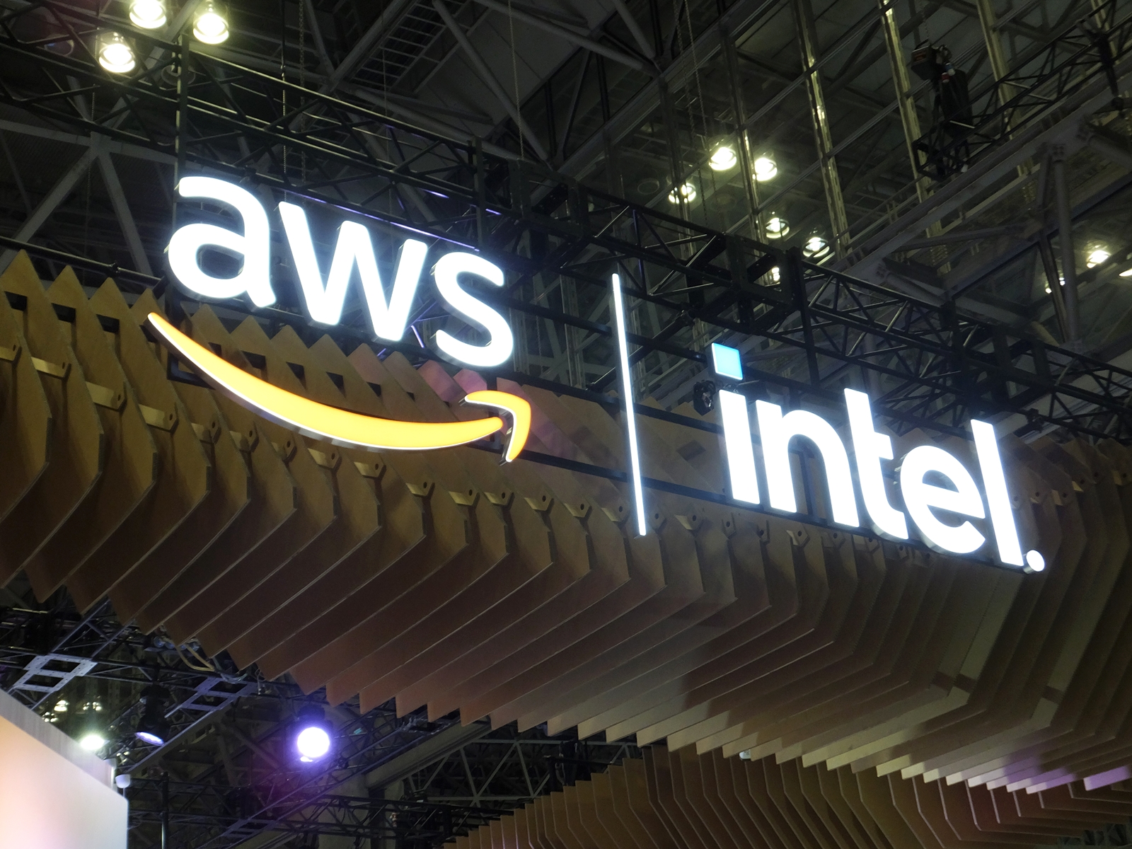 AWSが「CEATEC 2022」にリアル出展