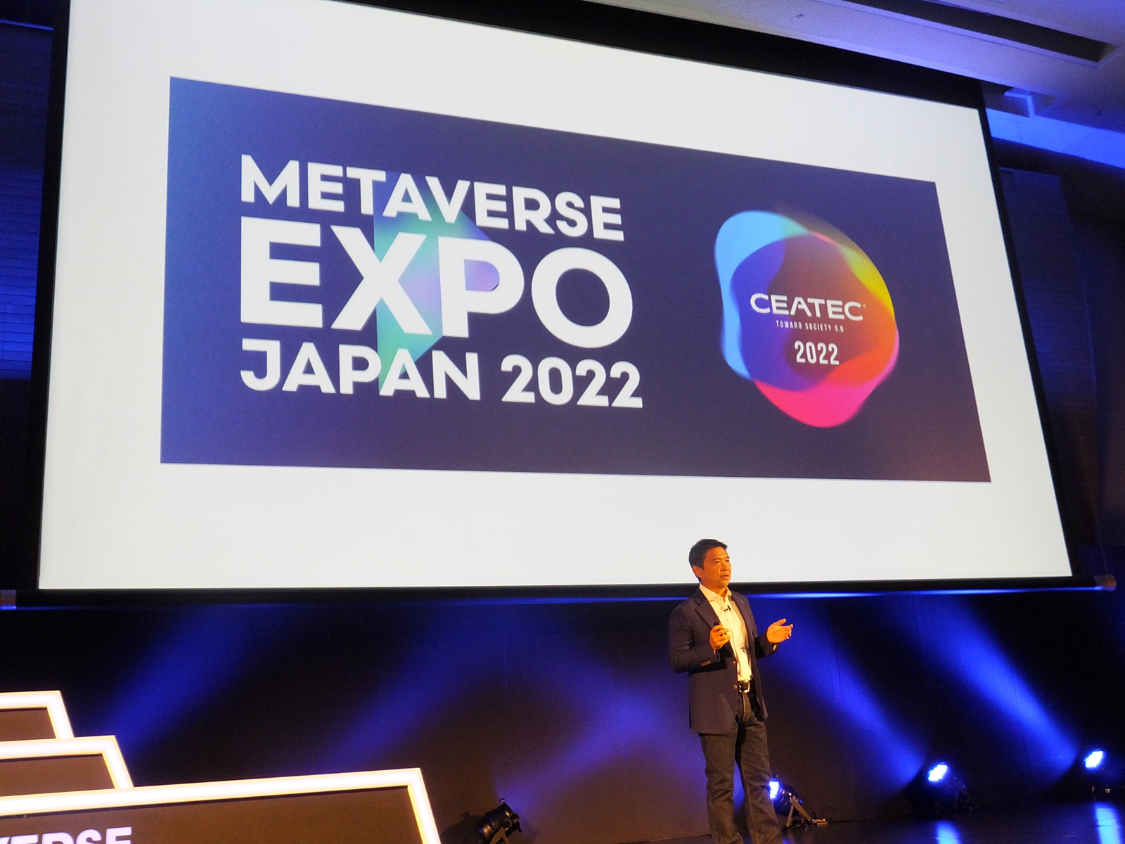 Facebook Japan代表取締役・味澤将宏氏による講演の様子