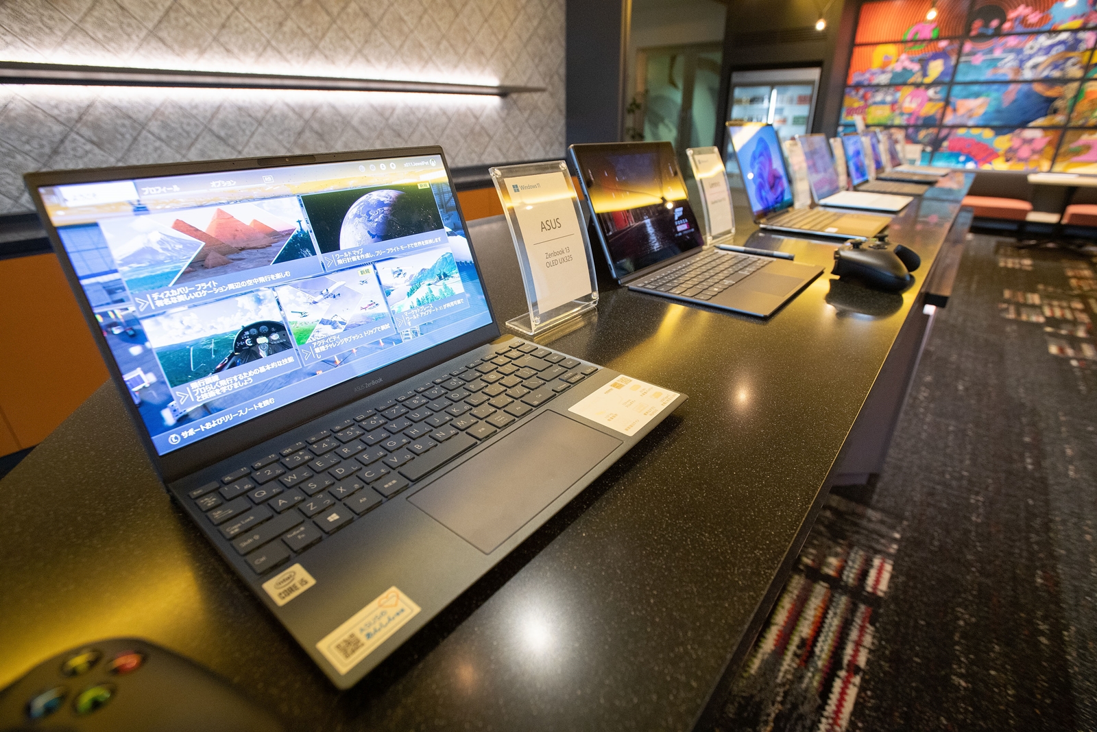 今年の年末年始商戦は各社ごとのキャンペーンで、多様な選択肢がユーザーに提供される