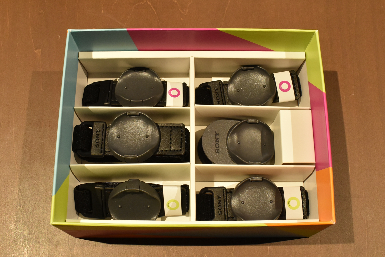 バンドとクリップが隠れていました！