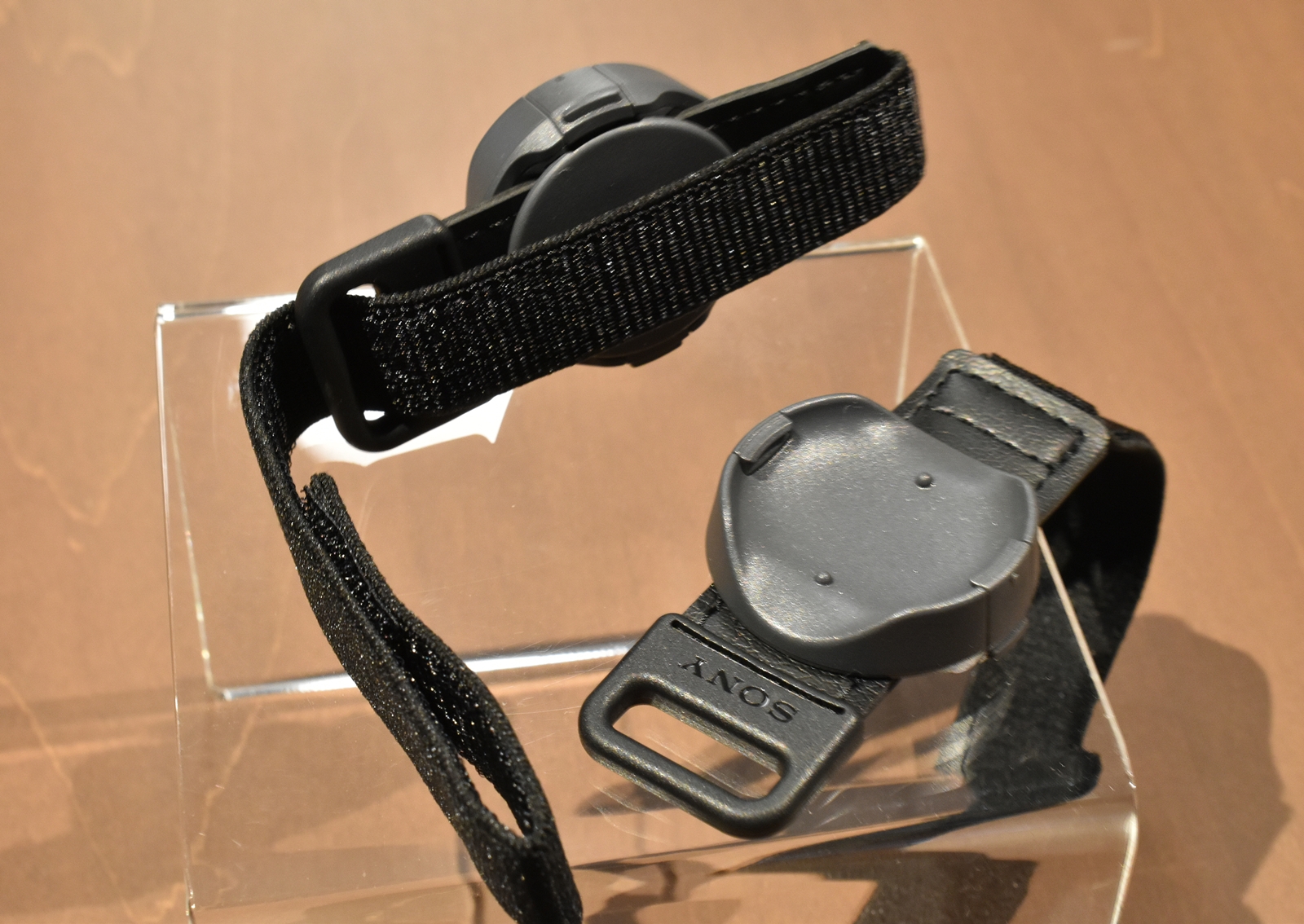 アンクルバンド。リストバンドよりも少し長め