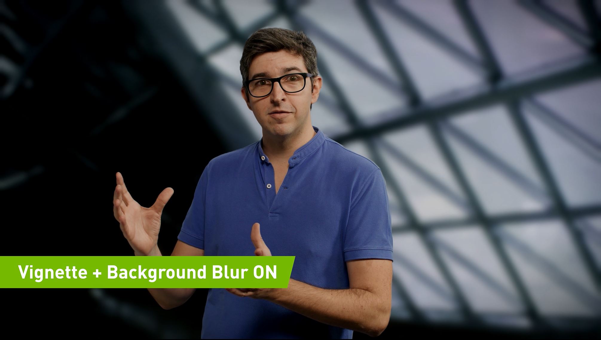 画像の中心から距離に応じて明るさや彩度を低下させる「ヴィネット」。背景ぼかしと組み合わせれば、被写体をより強調できる