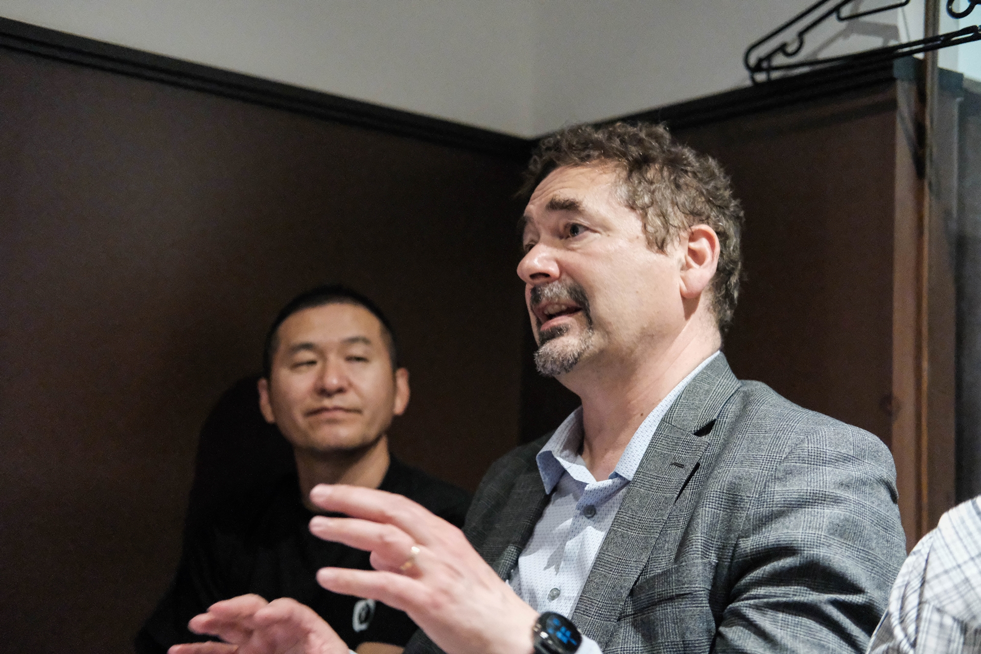 Webブラウザーの歴史をテッツナー氏に解説してもらうという現実離れしたシチュエーション