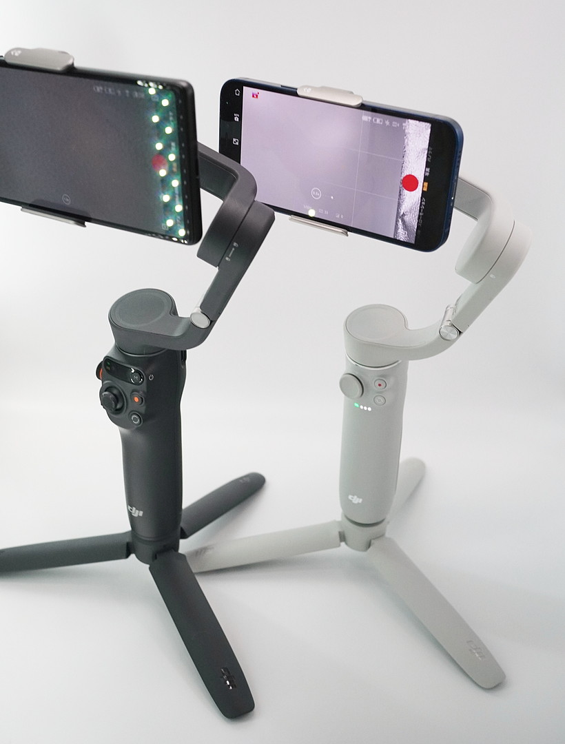 スマートフォン用ジンバルを使えば、自動で水平を維持してくれる