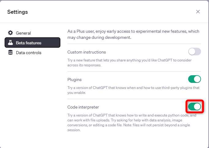 ［Settings］の画面にある［Beta features］で［Code Interpreter］をONにする