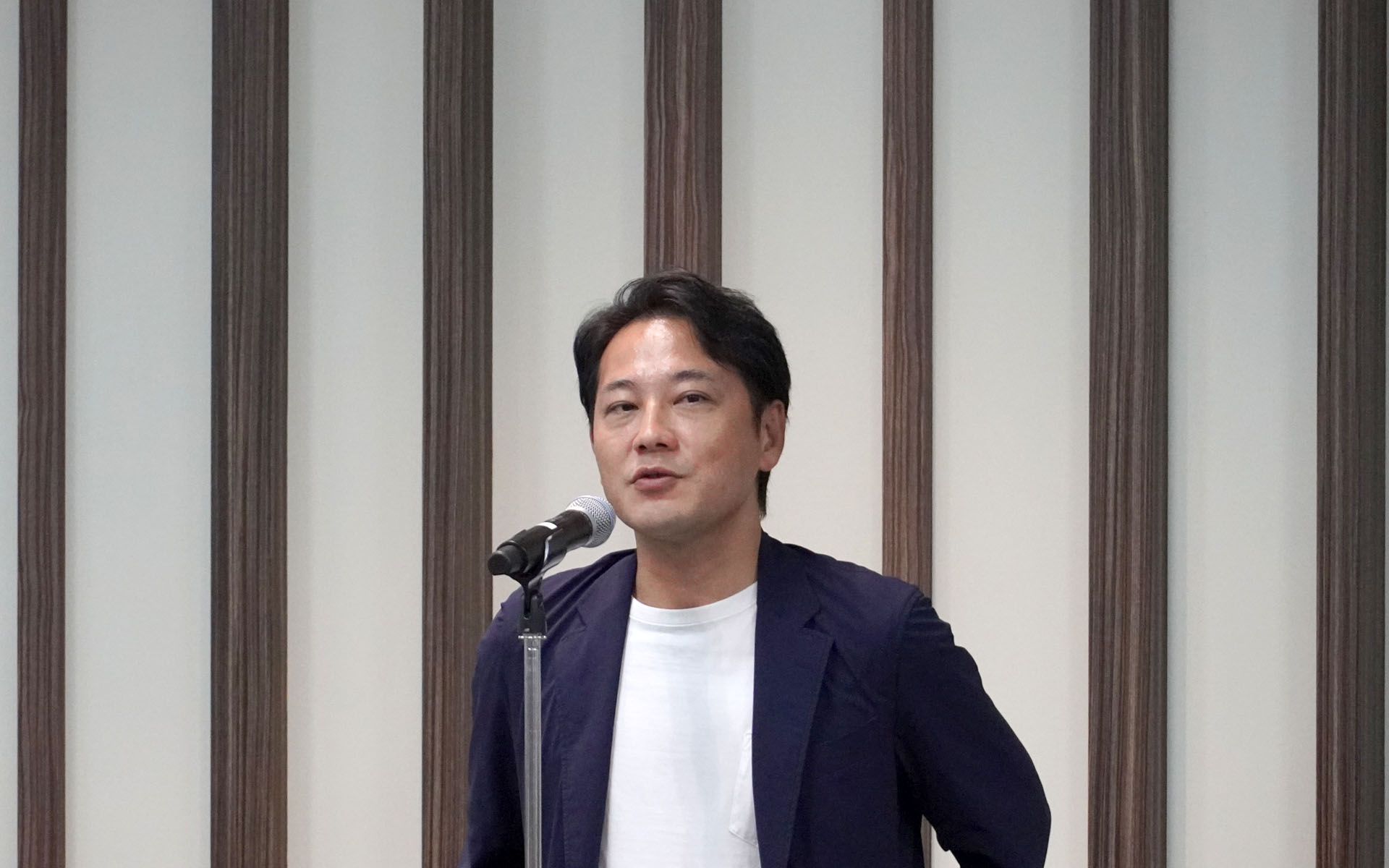 株式会社アイリッジ ビジネスパートナー部門統括の井上直人氏