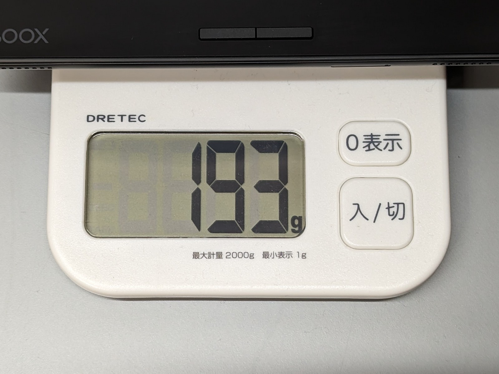 「BOOX Page」は実測193g（メモリカード込）