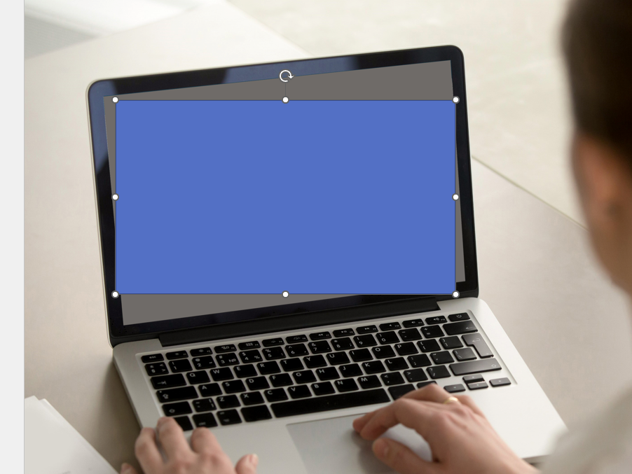 ［挿入］タブから［図形］－［正方形/長方形］の順に選択して、適当な大きさの四角形を挿入しておく