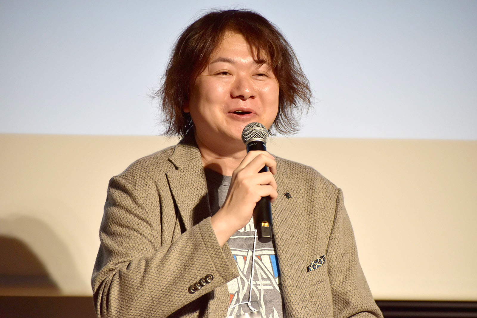 第一回AIアートグランプリで準グランプリを受賞した小泉勝志郎氏