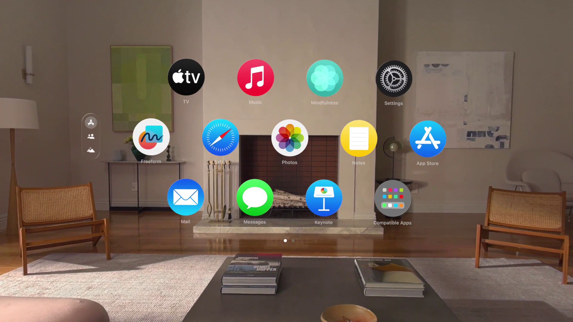 空間上に浮かぶコンテンツに対して、ユーザーの目・手・声を使って操作する新しいインターフェースを搭載