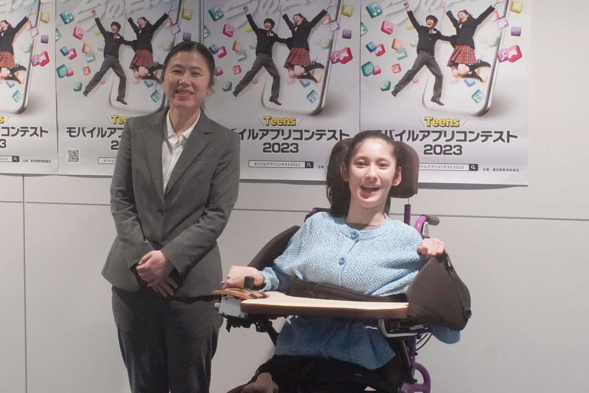 ノイズ ローラ萌生 菊池さんと、担当の先生