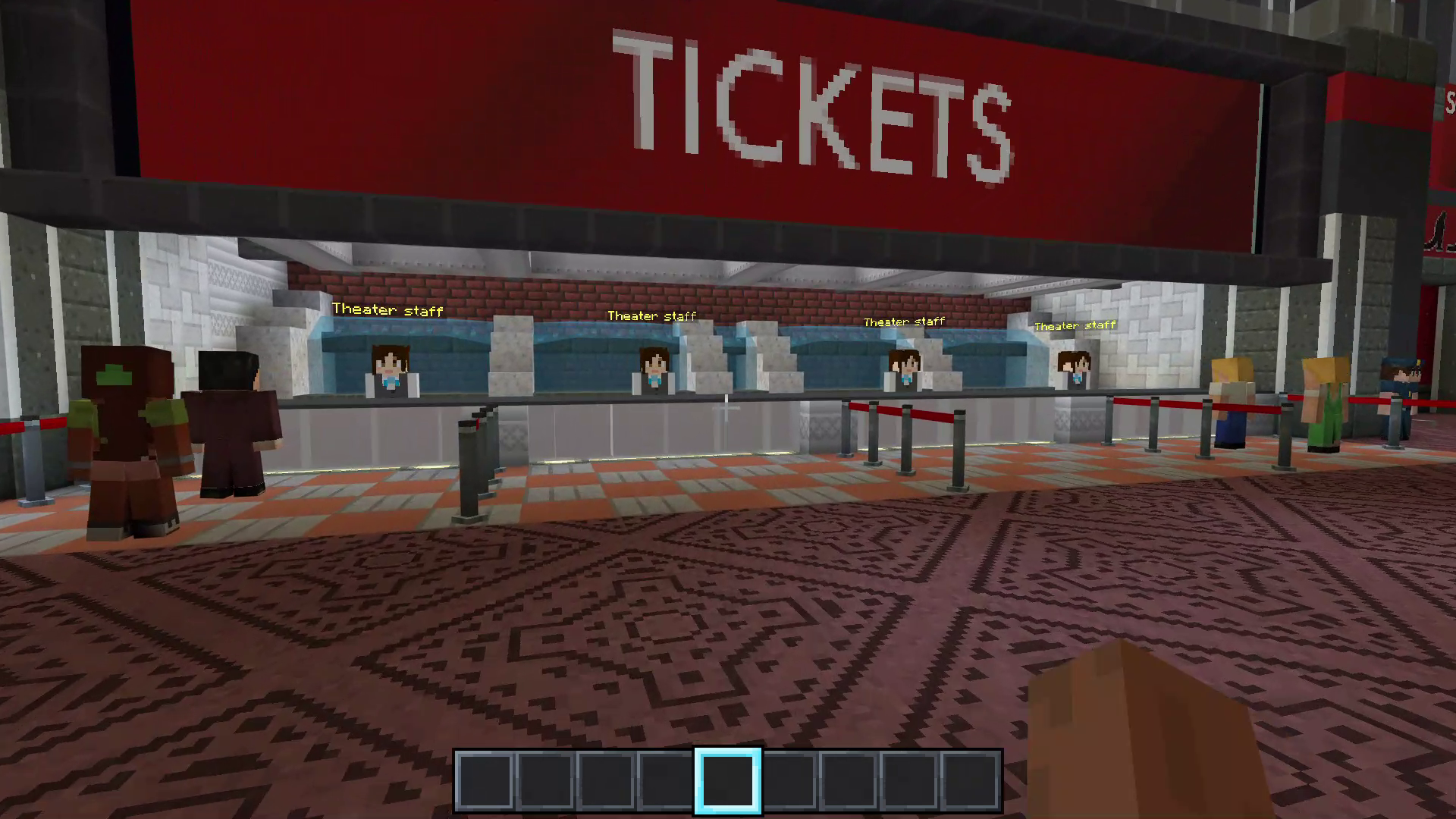 カウンターや券売機でチケットを買う