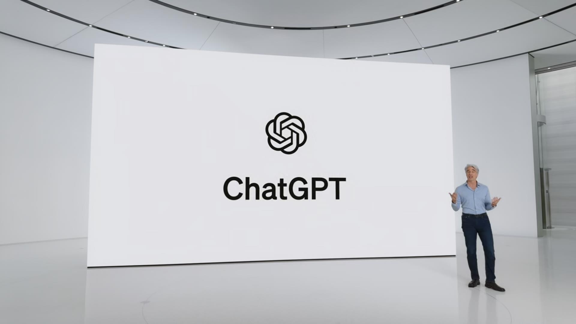 Apple製品に「ChatGPT」が統合