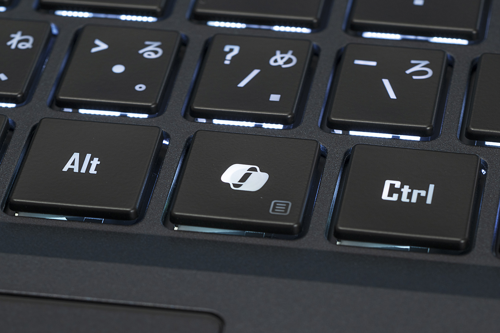 Copilotキーも備える