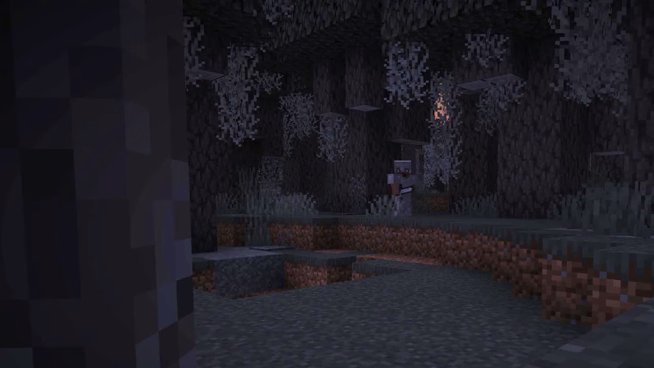 「Pale Garden」と「Creaking」