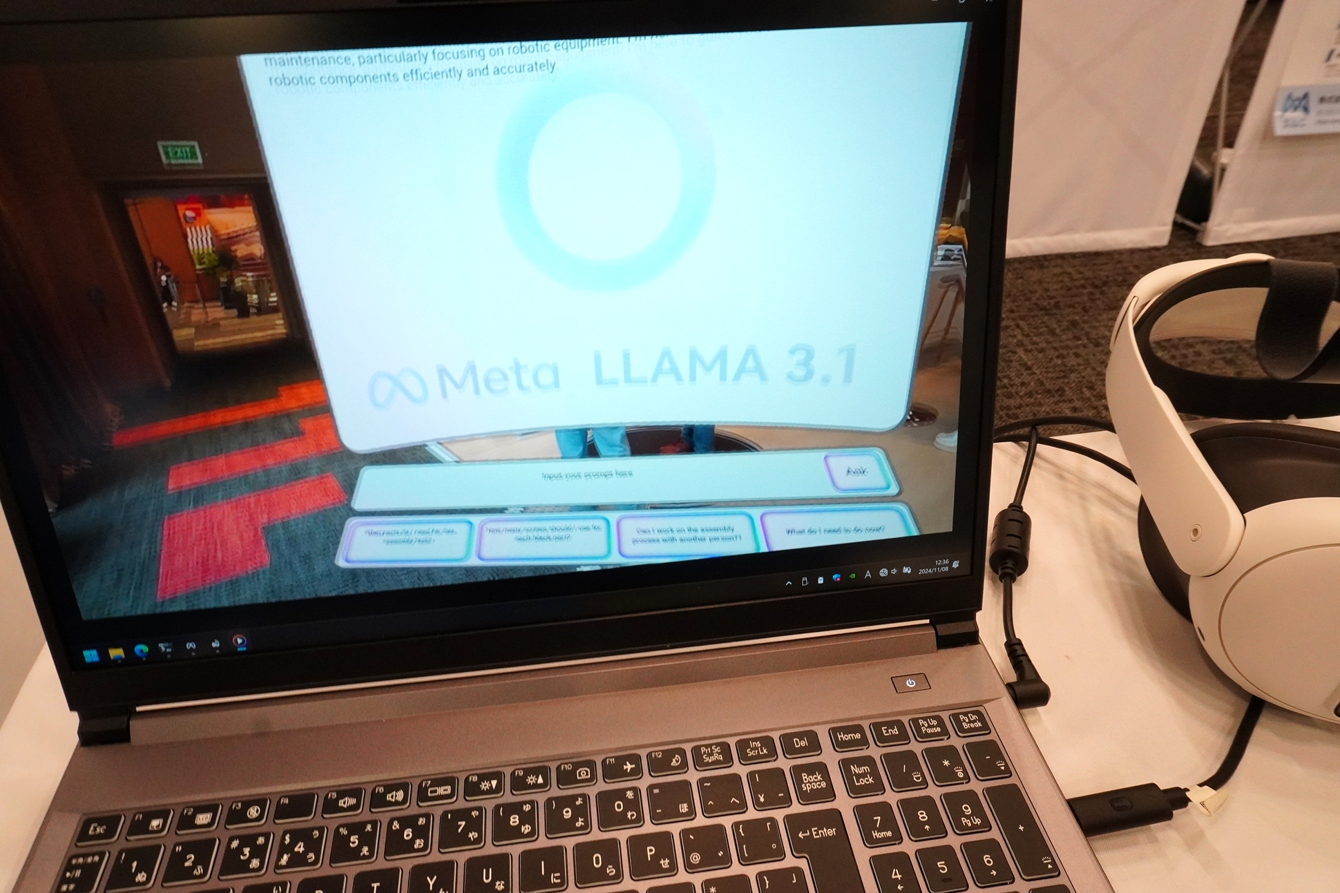 AIがマニュアルを認識・解釈してから回答。操作しやすいよう、作業に応じて質問内容をレコメンドしてくれる