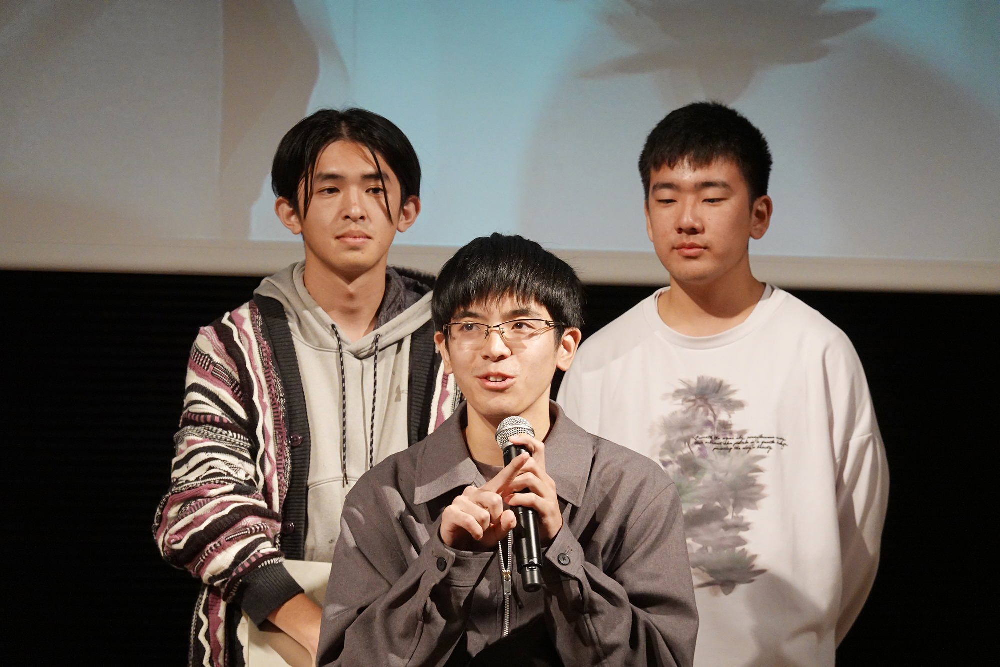 「捗dle」の佐藤永尚氏、窪田大地氏、大谷友輝氏。