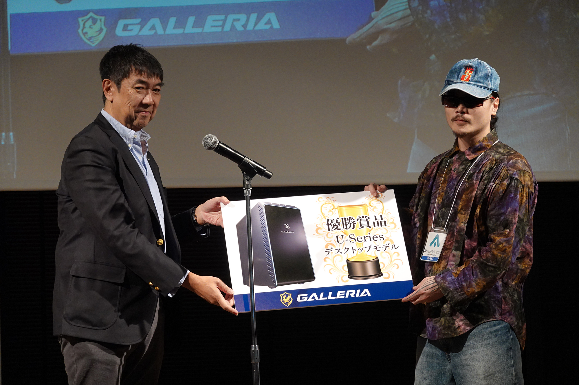 AIで作業する中で実写を撮ることのよさもわかった、とelim氏