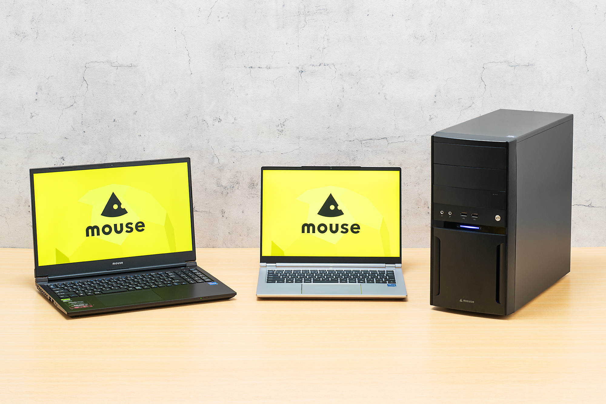 まず必要になるのがPC。廉価なモデルでもBlenderを動かすことはできるが、快適に動かすには適切なスペックを持った製品が必要になる