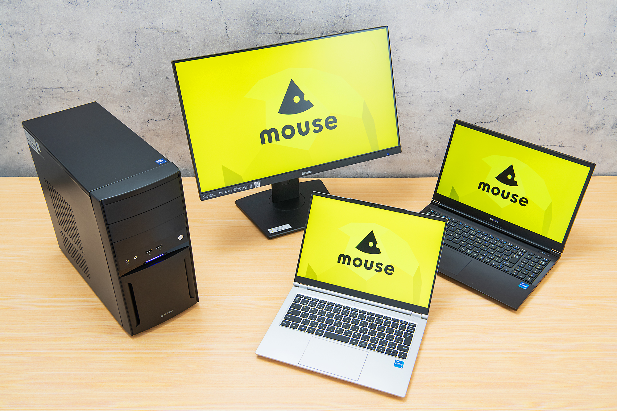 Blenderを使うには、どんなPCを選べばいいだろうか？今回は、<a href="https://www.mouse-jp.co.jp/?utm_source=mdmr&utm_medium=content-text&utm_campaign=2505_mouse_imprs&utm_content=pr" class="strong nb" target="_blank">マウスコンピューター</a>の多数のPCの中から、「ちょっといいノートPC」「高性能なノートPC」「ちょっといいデスクトップPC」の3つを例に検討してみた