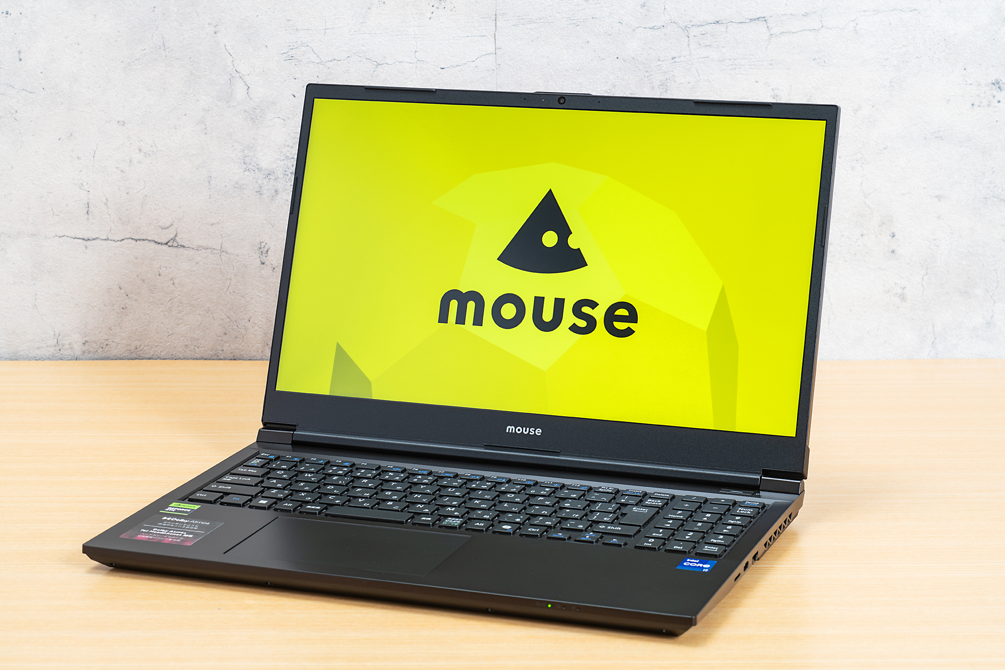 実売価格15万円前後からの「<a href="https://www.mouse-jp.co.jp/store/r/ra3013065/?utm_source=mdmr&utm_medium=content-text&utm_campaign=2505_mouse_imprs&utm_content=pr" class="strong nb" target="_blank">mouse K5</a>」（左）と、同じく18万5千円前後からの「<a href="https://www.mouse-jp.co.jp/store/g/gmouse-mhi5g5ab8afbw101dec/?utm_source=mdmr&utm_medium=content-text&utm_campaign=2505_mouse_imprs&utm_content=pr" class="strong nb" target="_blank">mouse MH-I5G5A</a>」（右）。より本格的に取り組みたい方や、プロと同じようなスピード感で制作したい方に。性能の差がそのまま“創作体験のスムーズさ”に表れてくる