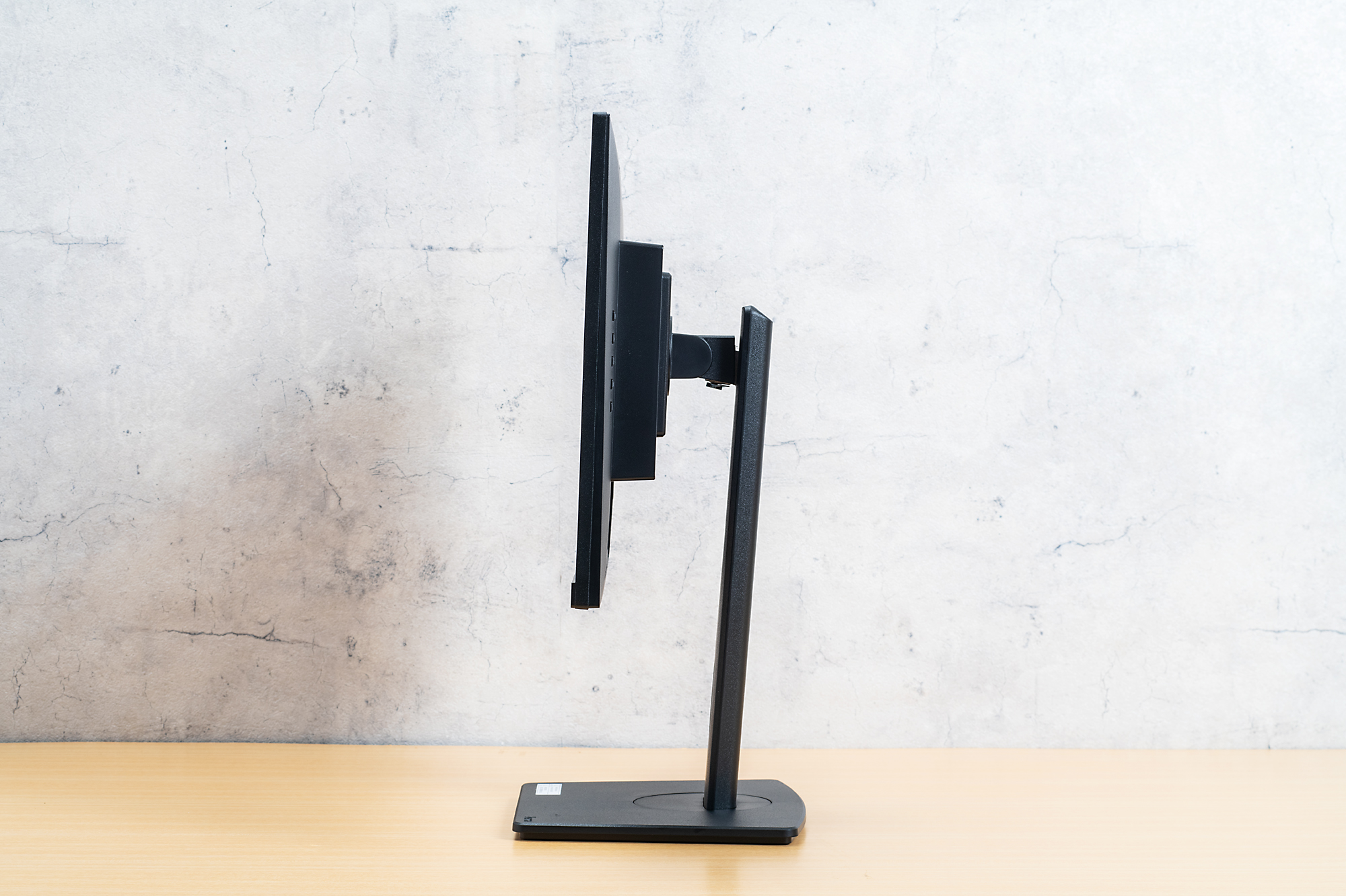 高さや向きなどの調整も簡単にできます