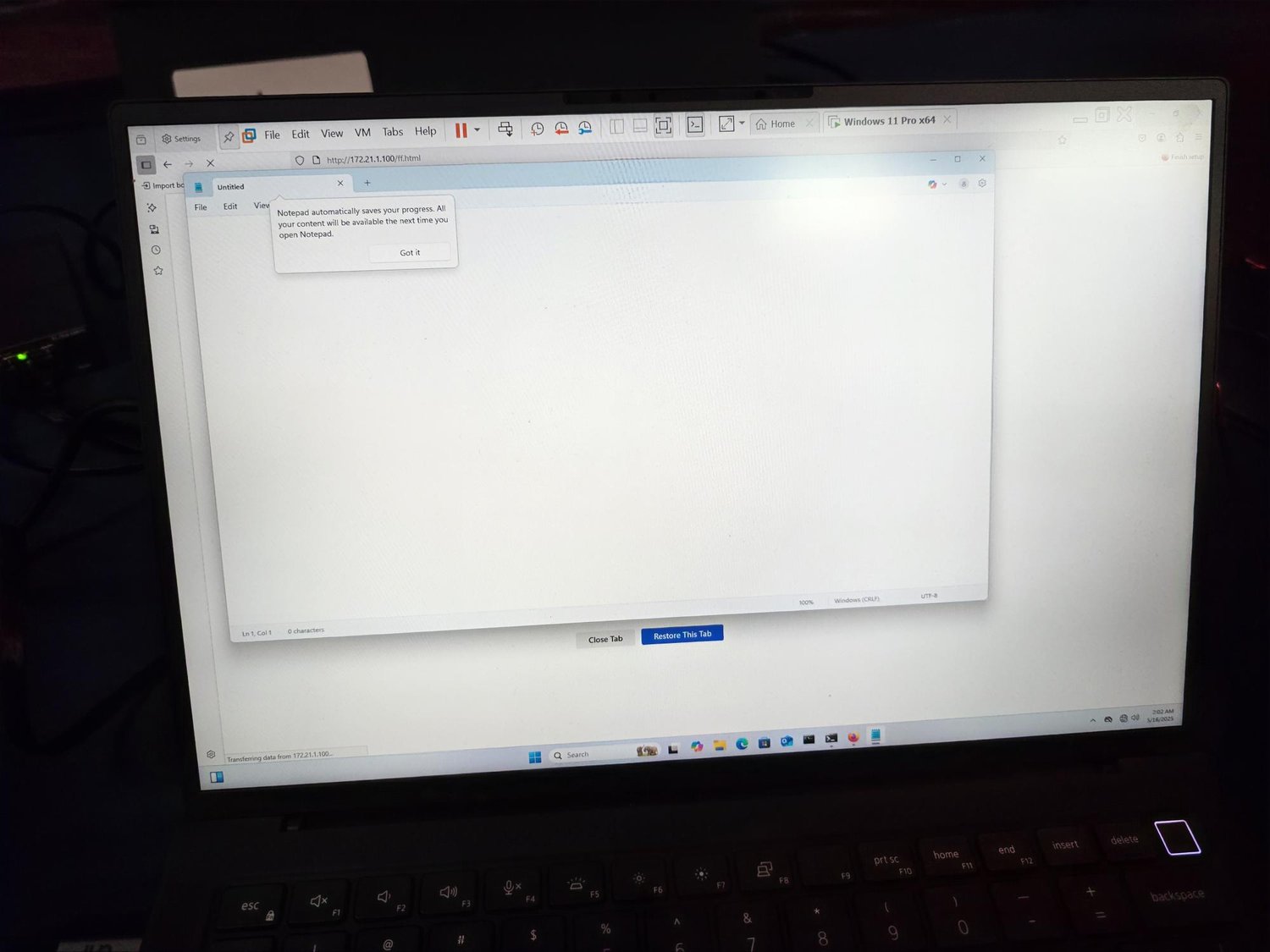 2日目、「Firefox」が破られ「メモ帳」アプリが実行される