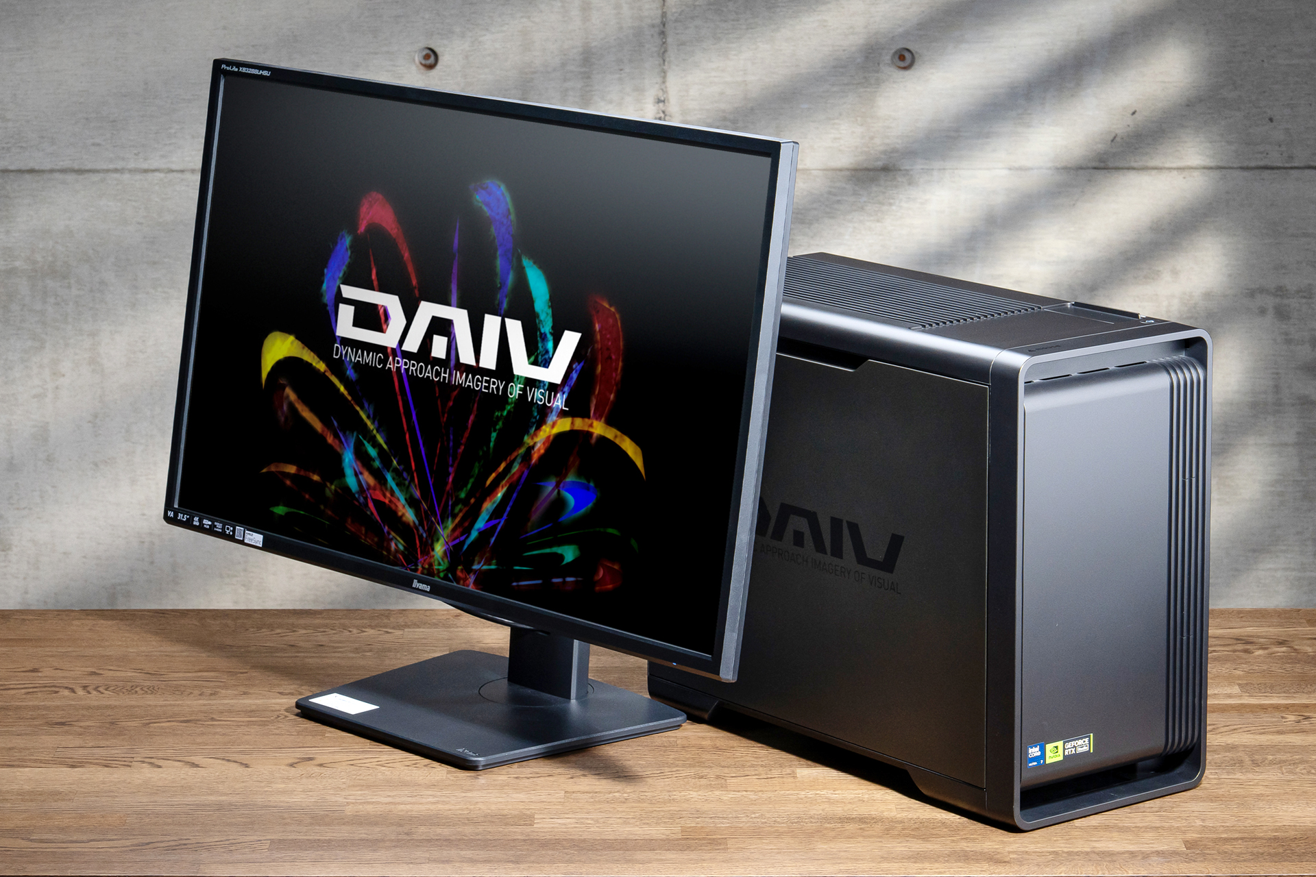 ディスプレイはiiyamaの「<a href="https://www.mouse-jp.co.jp/store/g/giiyama-xb3288uhsu-b5/?utm_source=mdmr&utm_medium=content-text&utm_campaign=2508_davinci_madnmr&utm_content=pr" class="strong nb" target="_blank">ProLite XB3288UHSU-B5</a>」を使用