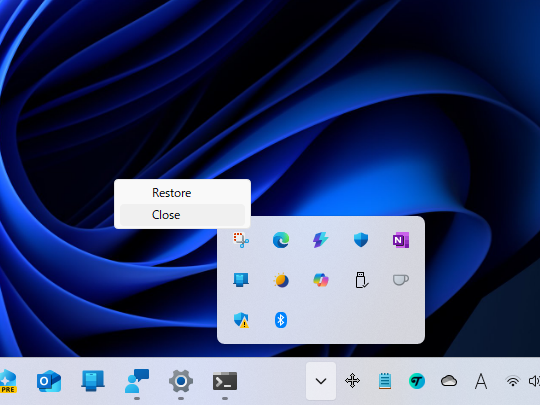 トレイアイコン化されたアプリ。クリックすれば復元され、デスクトップにウィンドウが表示される。右クリックメニューを利用すれば、復元だけでなく終了も可能