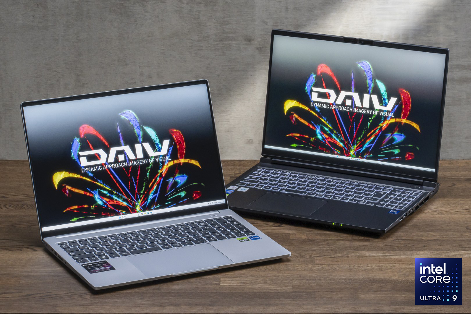 <a href="https://www.mouse-jp.co.jp/store/g/gdaiv-z6i7g60sraccw101dec/?utm_source=mdmr&utm_medium=content-text&utm_campaign=2509_mdnm_ai&utm_content=pr" class="strong nb" target="_blank">DAIV Z6-I7G60SR-A</a>（左）と<a href="https://www.mouse-jp.co.jp/store/g/gdaiv-n6i9g80bkcfdw101dec/?utm_source=mdmr&utm_medium=content-text&utm_campaign=2509_mdnm_ai&utm_content=pr" class="strong nb" target="_blank">DAIV N6-I9G80BK-C</a>（右）