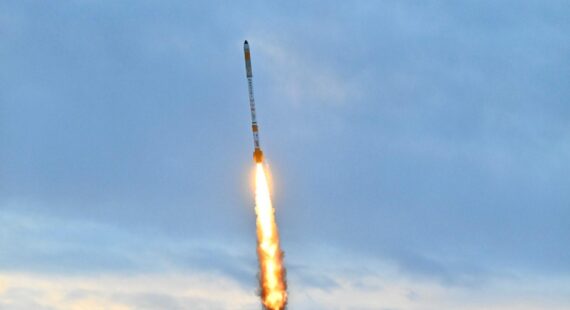 Young Makerゾーンに出展予定の作品（抜粋）。空気圧で動作するコンピューターやロケット、自作の三進CPU、プローブや計器を操作するMCPと多種多様。