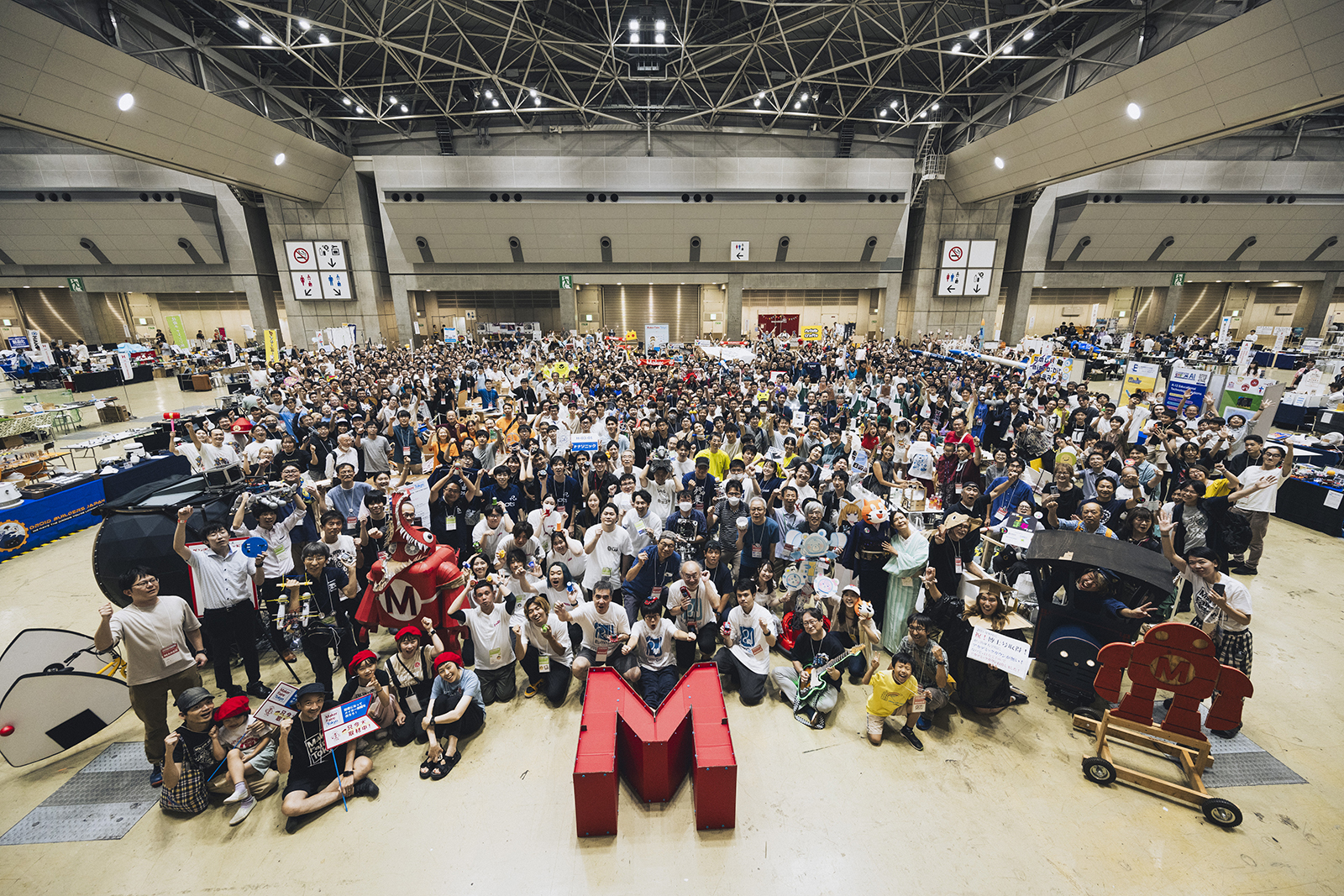 <a href="https://makezine.jp/blog/2024/12/mft2024_looking_back.html" class="strong nb" target="_blank">2024年のMaker Faire Tokyo</a>の様子