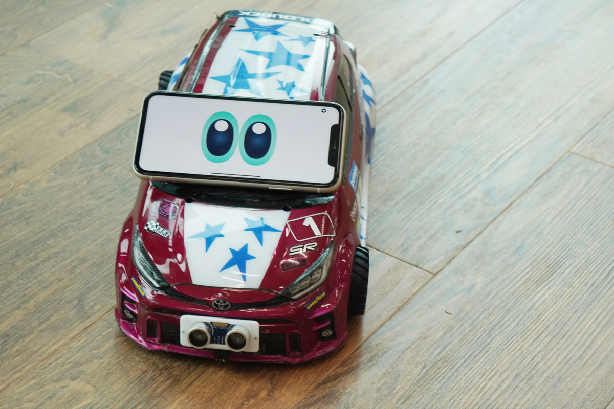 Algomaticが開発中というAIおもちゃのクルマ「Mobii」