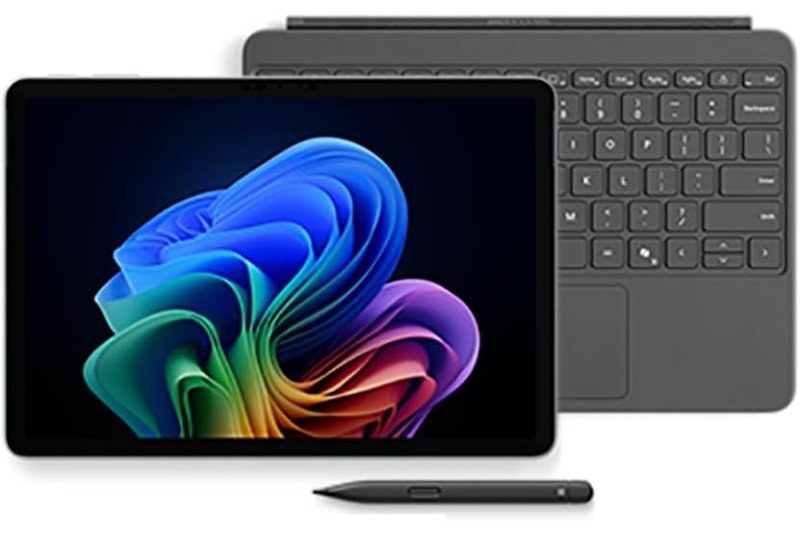 Surface Pro（第11世代） 12インチ