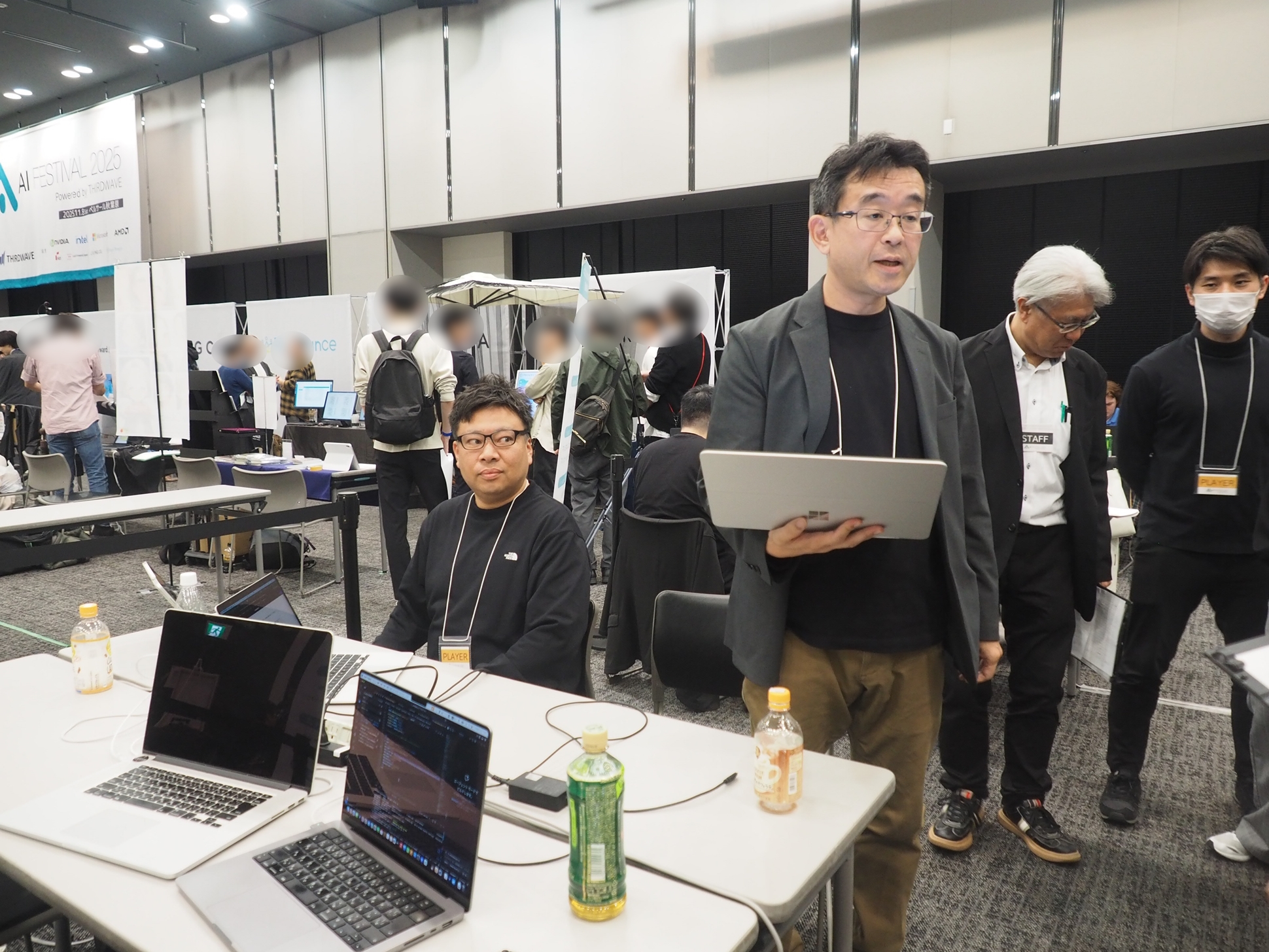 診断AI'sの中間発表の様子