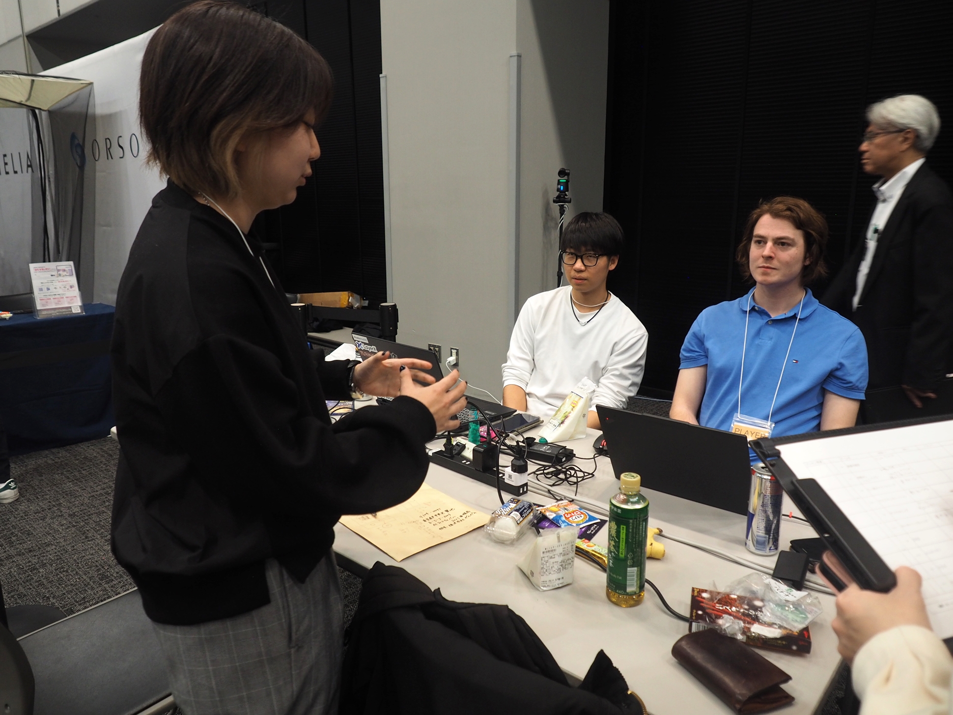 0次会の中間発表の様子