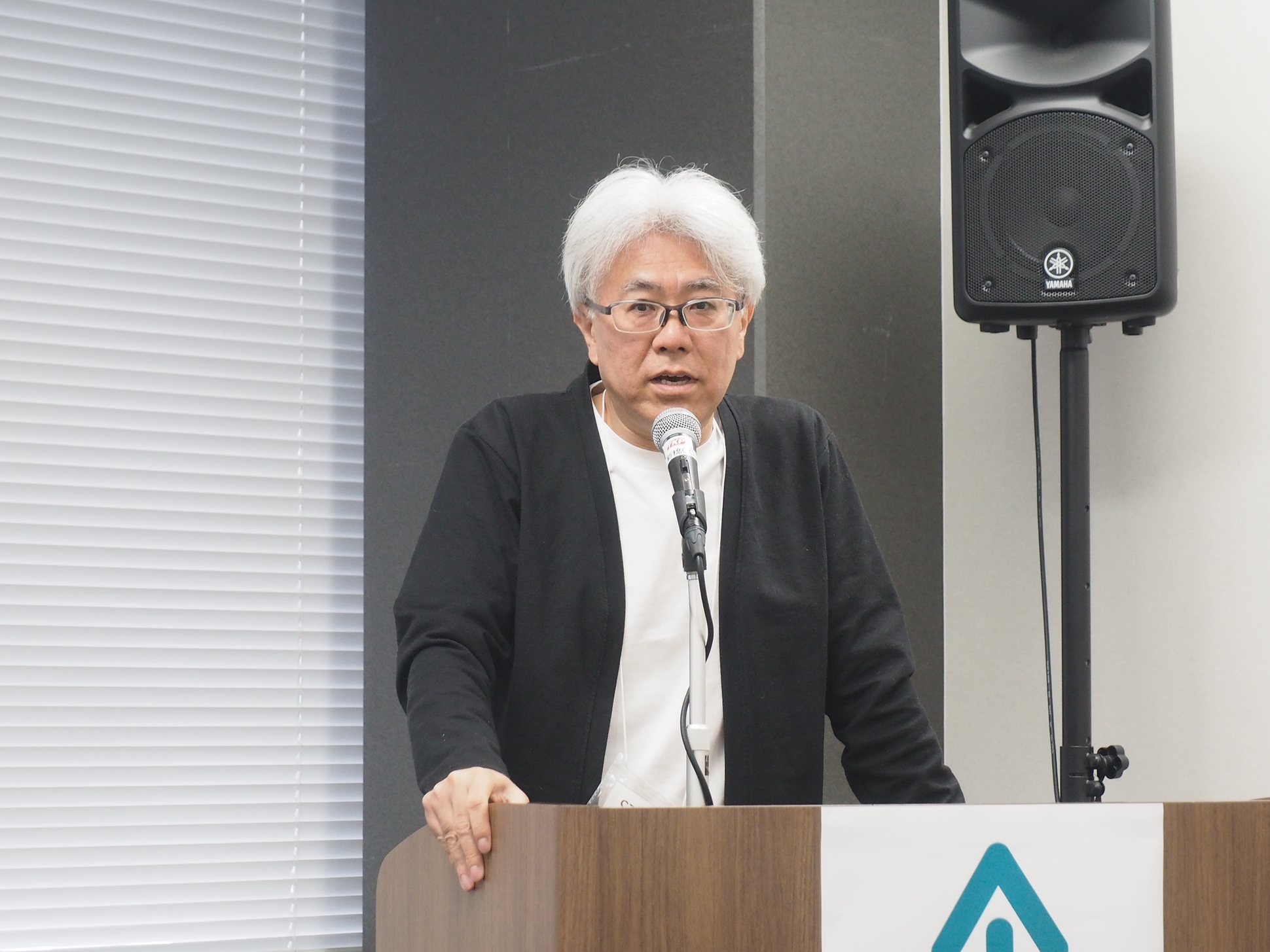 大沼功氏。過去のAIハッカソンもすべて大沼氏が運営しており、トラブルなくハッカソンを成功させている